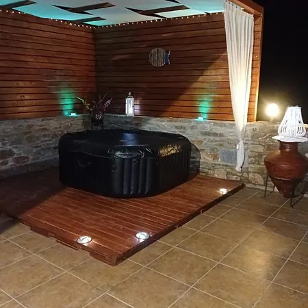 Villa Lena - ανδροσ *