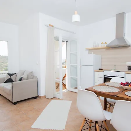 Lena Hotell Stelida (Naxos)